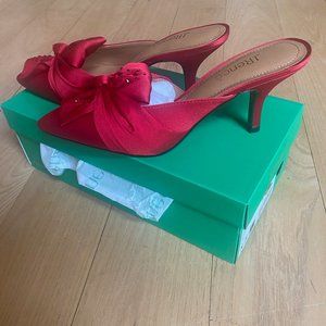 J.Reneé Mianna red satin fabric shoes with rhinestones size 8.5W